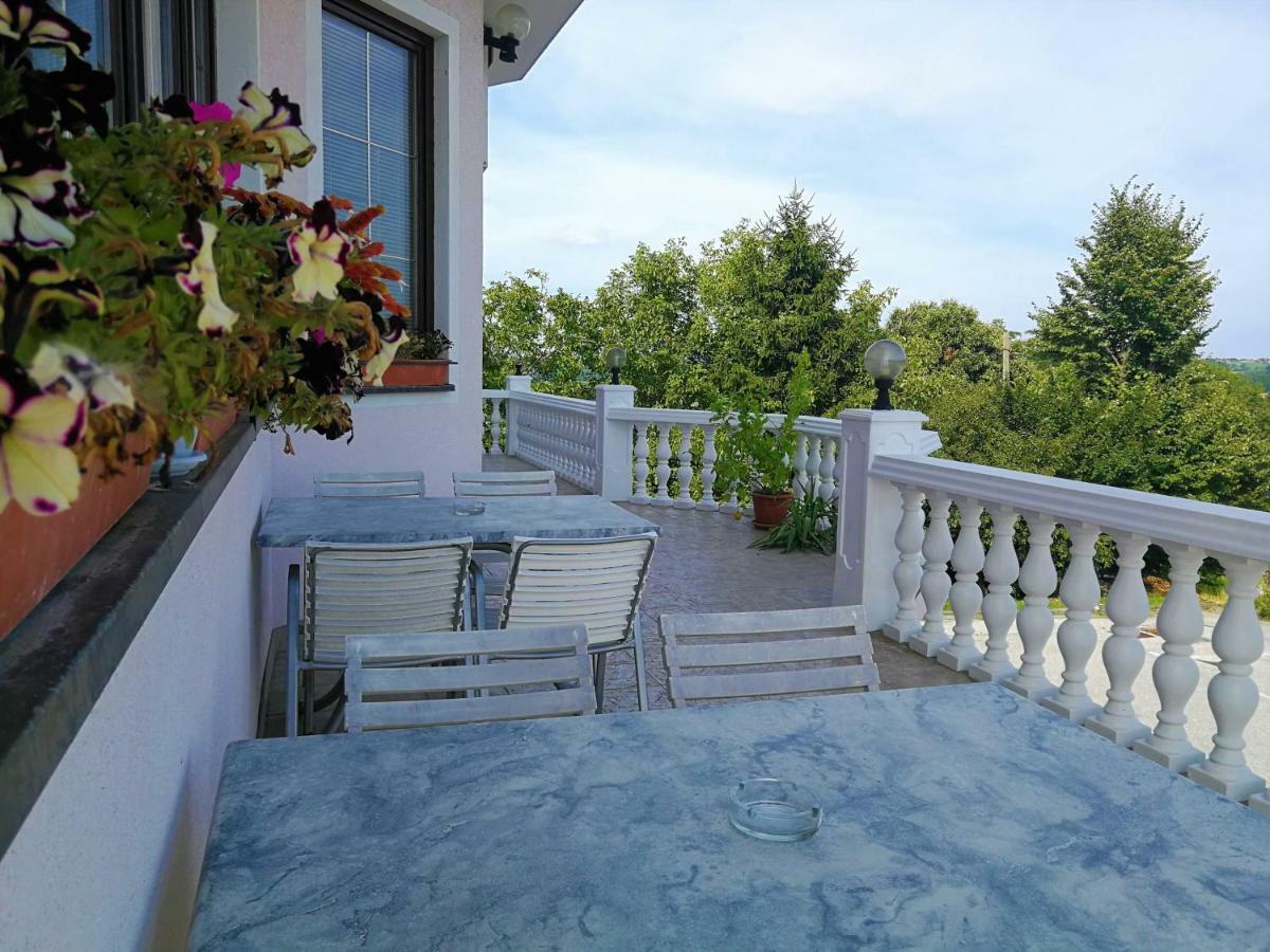 Kavana I Sobe Monika Hotel Grabrovnik Ngoại thất bức ảnh