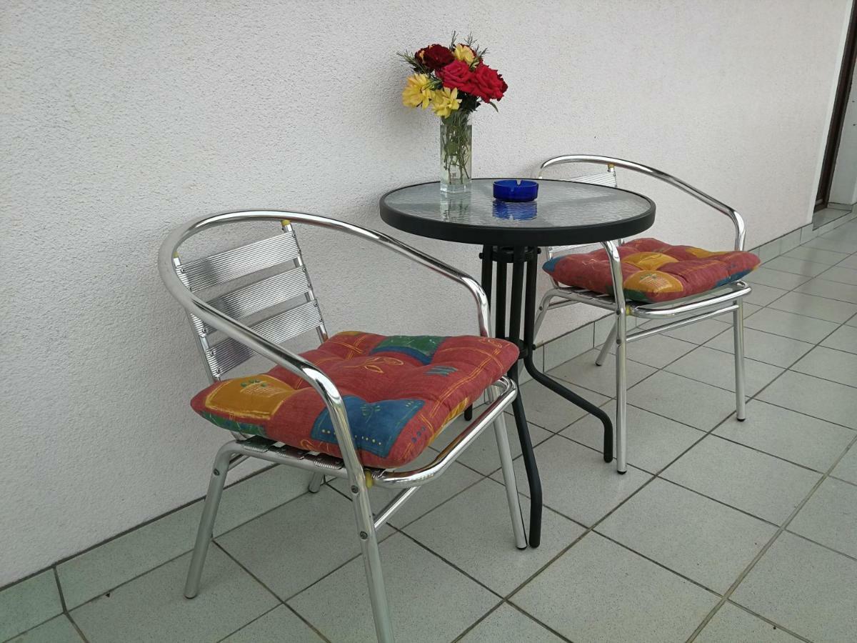Kavana I Sobe Monika Hotel Grabrovnik Ngoại thất bức ảnh