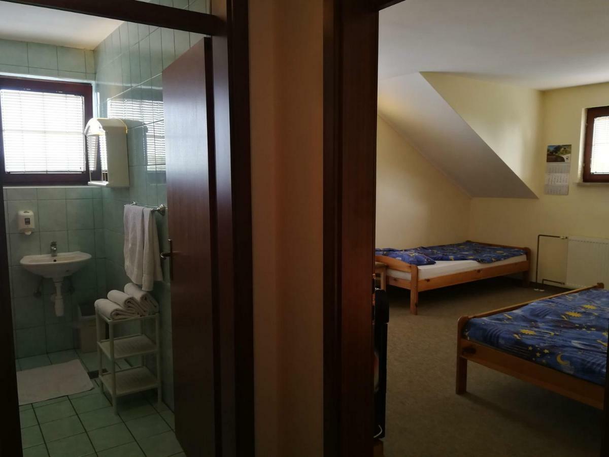Kavana I Sobe Monika Hotel Grabrovnik Ngoại thất bức ảnh